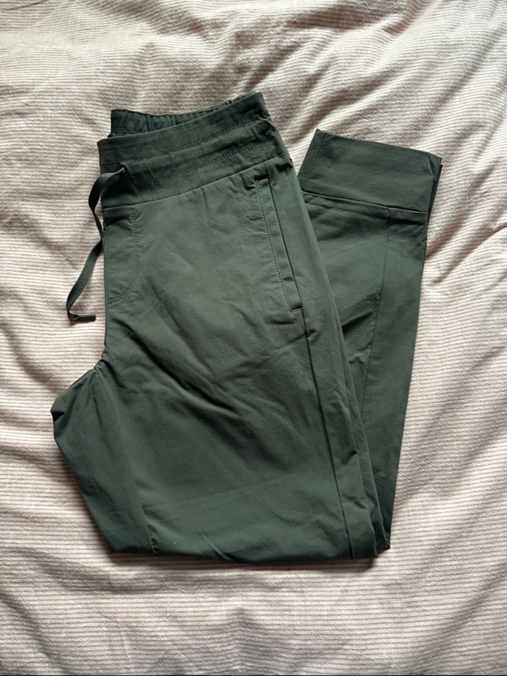 Women’s Stretch Drawstring Joggers - Dark Green